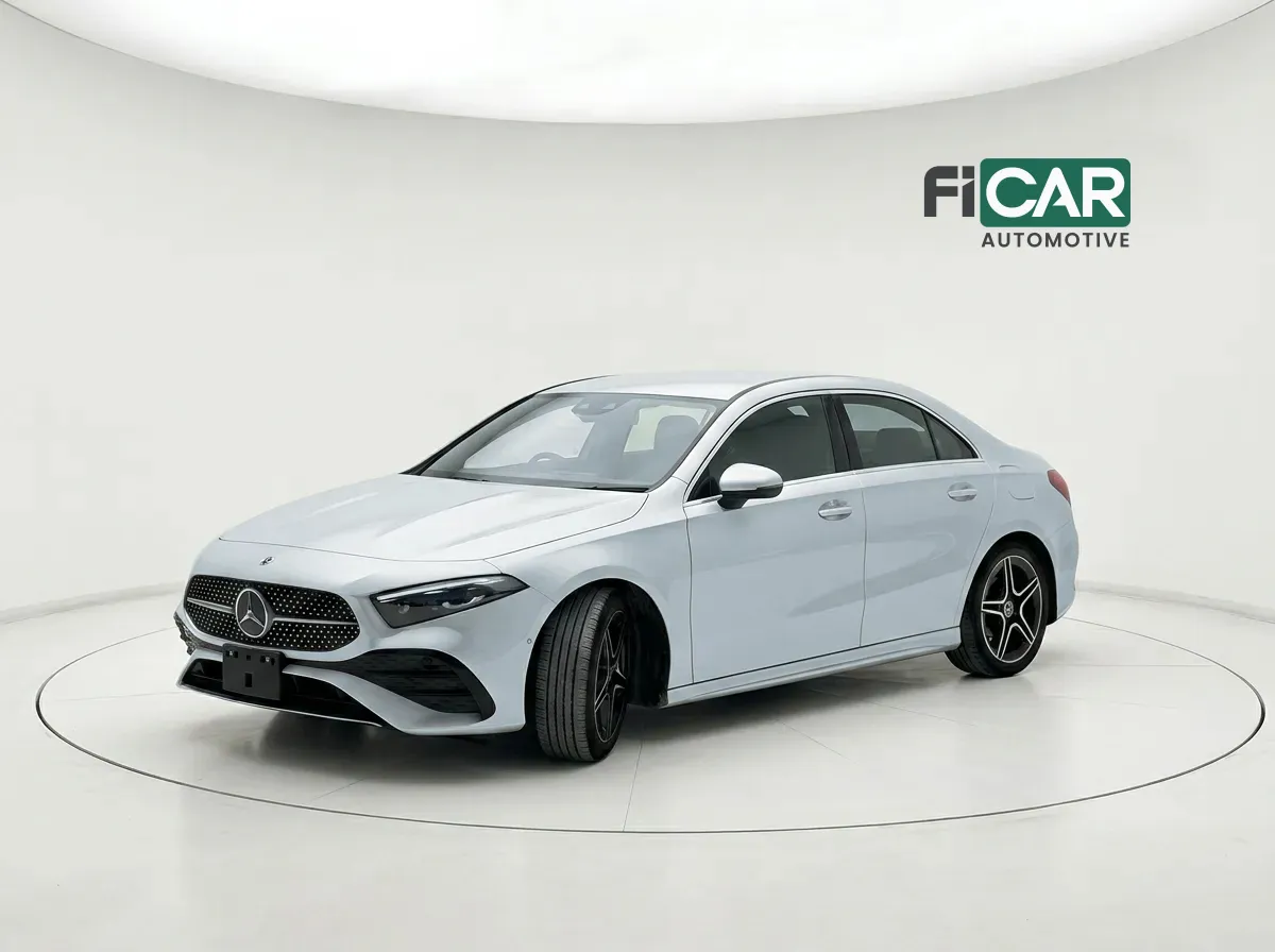 Mercedes A180 Sedan